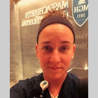 Looking for a roommate in Coastal - San Diego