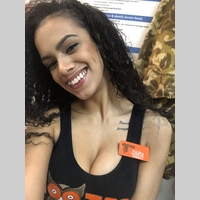 Looking for a roommate