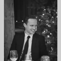 Looking for a roommate in Coastal, Central SD - San Diego