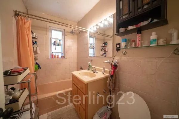 2 bedrooms apartment for rent in Astoria - Queens, New York