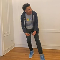 Looking for a roommate