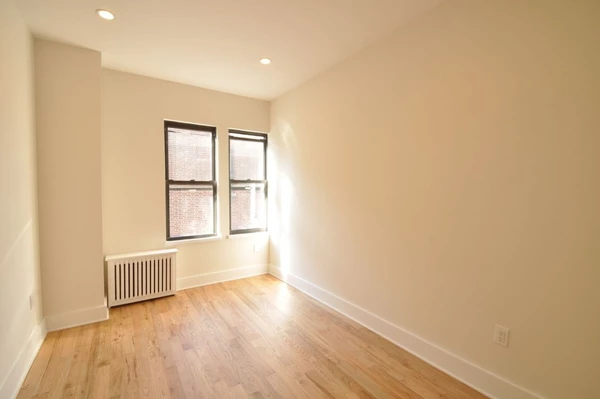 2 bedrooms apartment for rent in Kew Gardens - Queens, New York