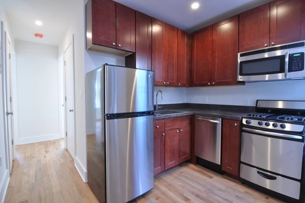 2 bedrooms apartment for rent in Kew Gardens - Queens, New York