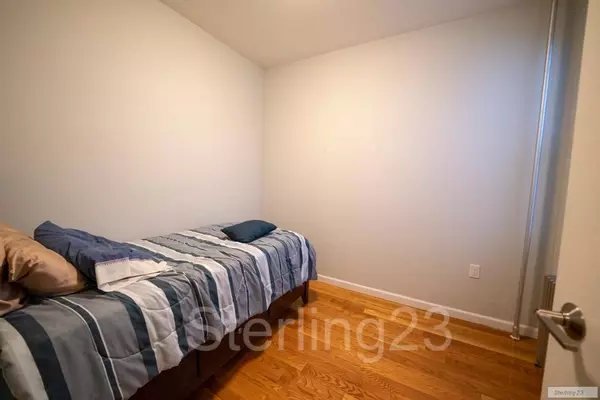 3 bedrooms apartment for rent in Astoria - Queens, New York