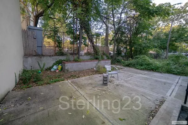 3 bedrooms apartment for rent in Astoria - Queens, New York