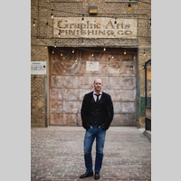 Looking for a roommate