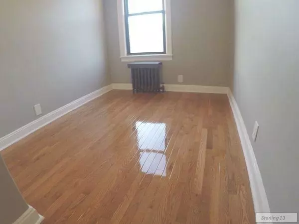 3 bedrooms apartment for rent in Ditmas / Steinway - Queens, New York
