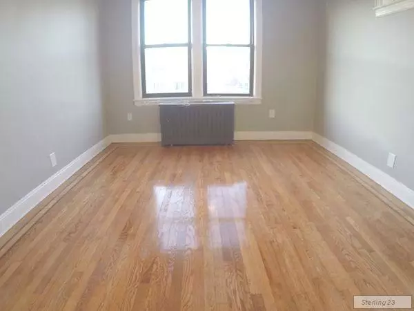 3 bedrooms apartment for rent in Ditmas / Steinway - Queens, New York