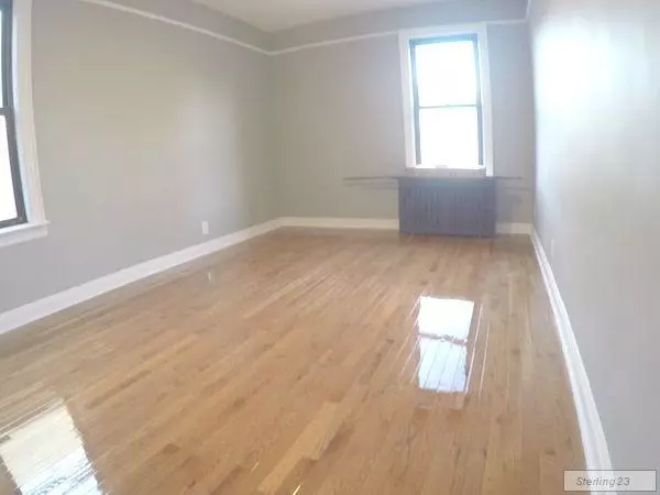 3 bedrooms apartment for rent in Ditmas / Steinway - Queens, New York
