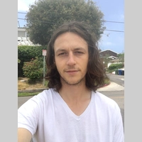 Looking for a roommate in East Bay, San Francisco - San Francisco