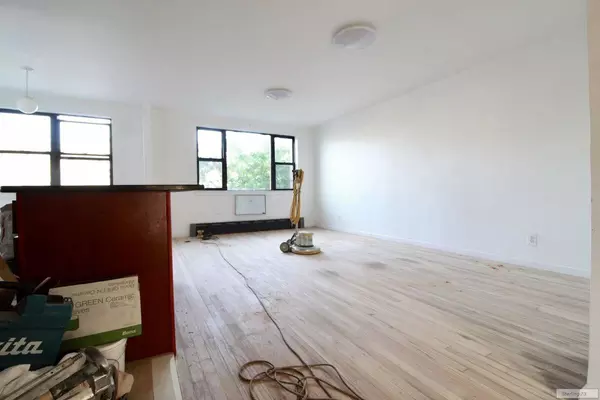 2 bedrooms apartment for rent in Astoria - Queens, New York