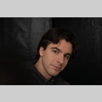 Looking for a roommate