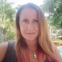 Looking for a roommate in Orange County - Los Angeles