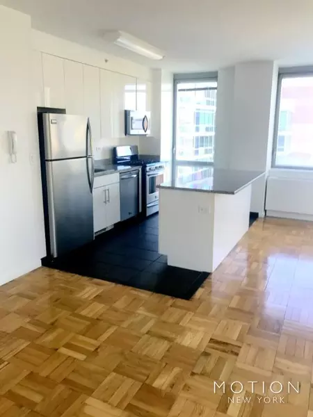3 bedrooms apartment for rent in Midtown West - Manhattan, New York