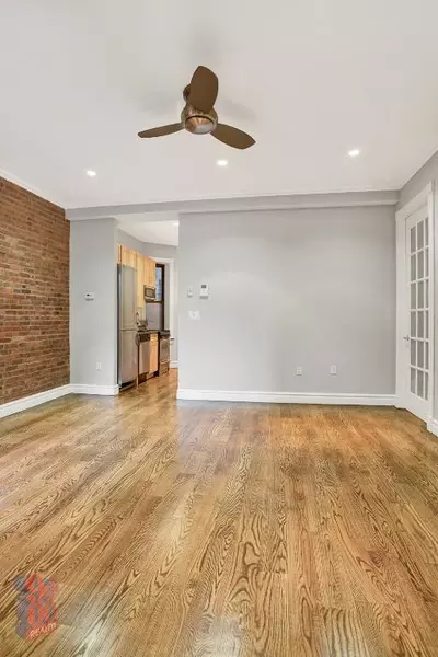 4 bedrooms apartment for rent in Midtown West - Manhattan, New York