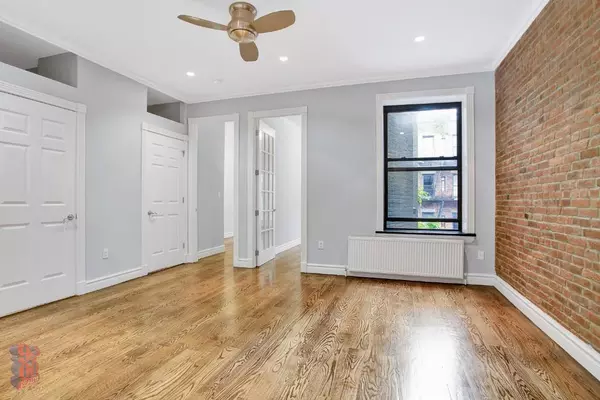 4 bedrooms apartment for rent in Midtown West - Manhattan, New York