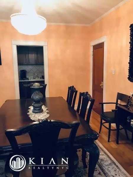 2 bedrooms apartment for rent in Ridgewood - Queens, New York