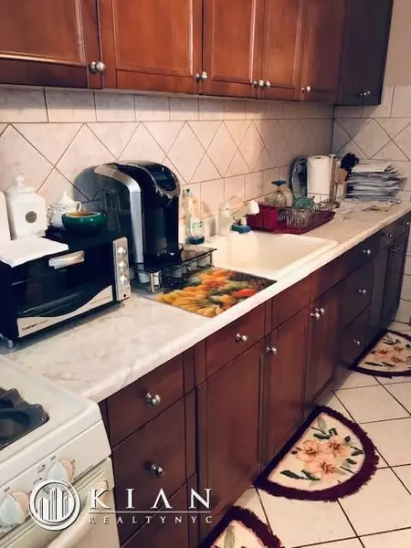 2 bedrooms apartment for rent in Ridgewood - Queens, New York