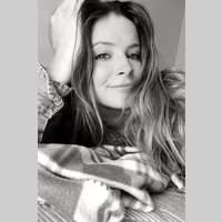 Looking for a roommate