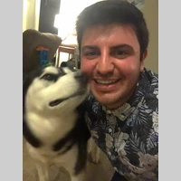 Looking for a roommate in San Fernando Valley, Westside / South Bay - Los Angeles